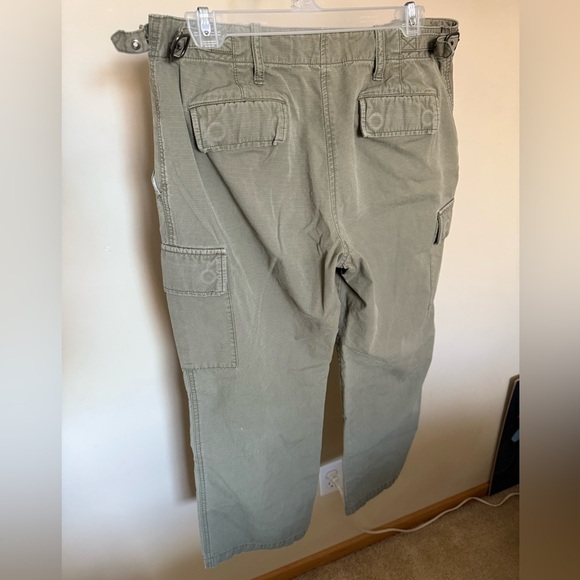 J. Crew Olive Ankle Cargo Pants - Picture 2 of 5